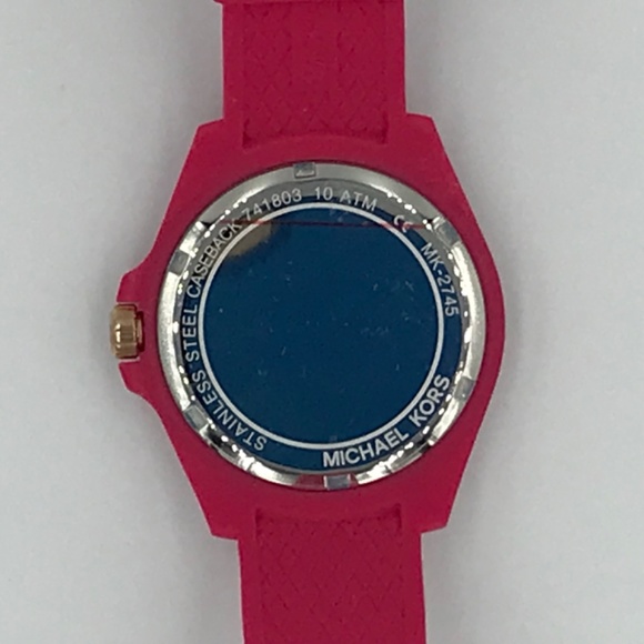 NWOT Michael Kors Women’’s Dark Rose Watch With Rubber Wristband - Picture 5 of 14